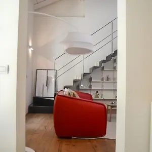Joivy Fulcorina Milan