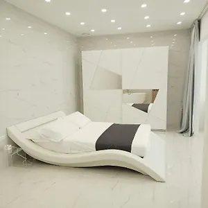 Elegant Basement Apartment