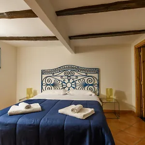 Sergio's House , Neapel Italien